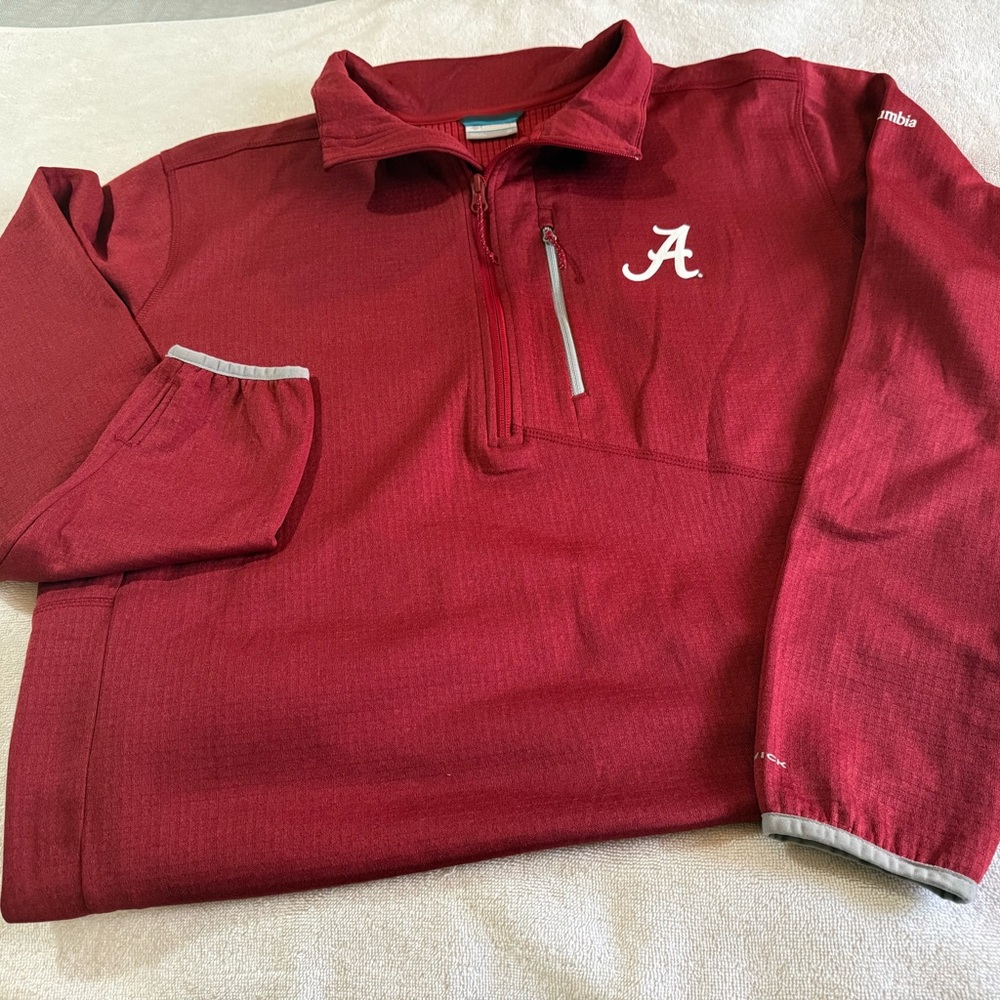 Columbia Crimson Quarter-Zip Pullover